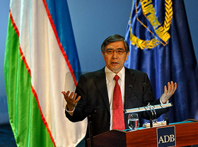Глава АБР поблагодарил Узбекистан