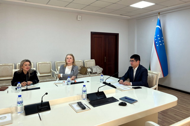 Uzbekistan and Azerbaijan Discuss Digitalization of Notarial System