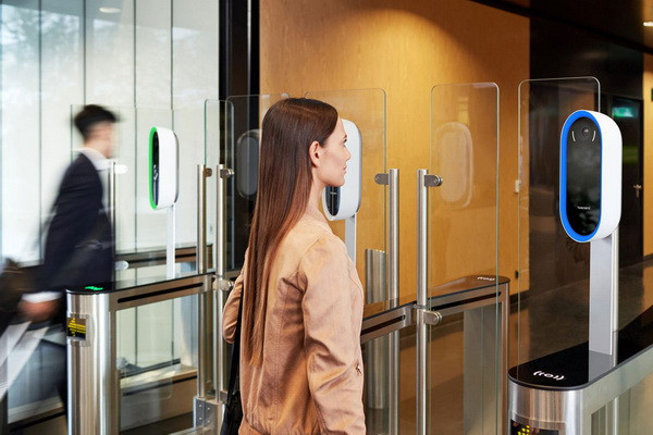 В школах планируют внедрить систему распознавания лиц FaceID