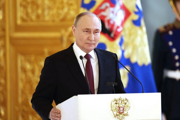 Путин официально вступил в должность Президента России