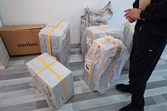 A shipment of 360 iPhone 16 Pro Max seized in Uzbekistan for lack of documentation