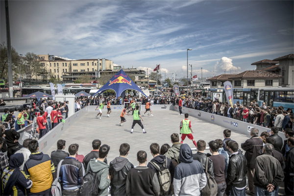 В Узбекистане пройдет футбольный турнир Red Bull Winning 5