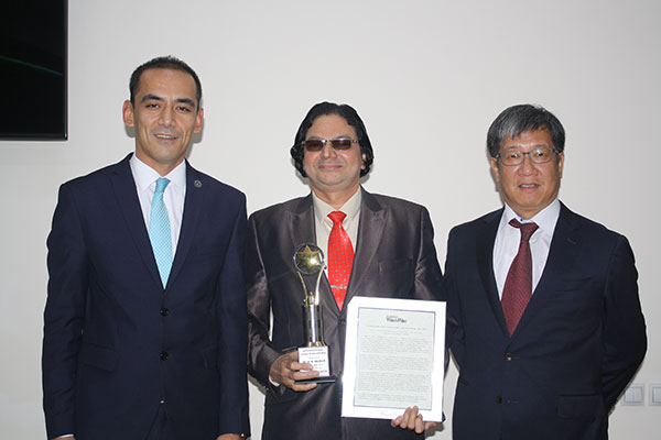 Профессор IUT удостоен награды International Gold Star Award for Excellence in Engineering Education