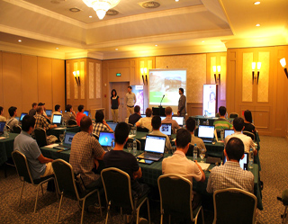 Ucell и Qualcomm провели тренинг для молодых программистов