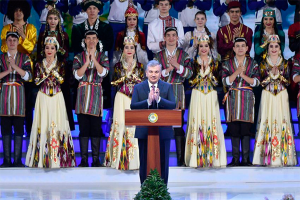 Президент принял участие в торжественном мероприятии по случаю праздника Навруз