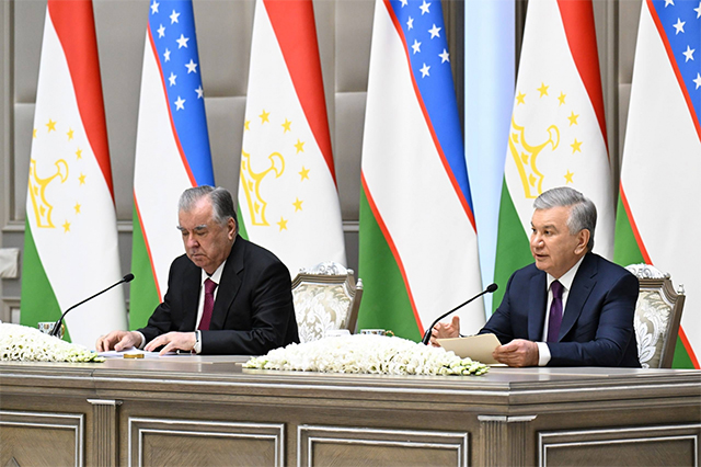 Mirziyoyev and Rahmon Review Outcomes of Joint Council