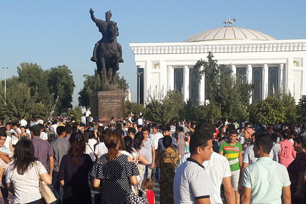 Численность постоянного населения Узбекистана составила 37,13 млн человек