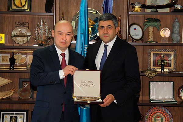 Ravshan Usmanov holds talks with the elected UNWTO Secretary-General