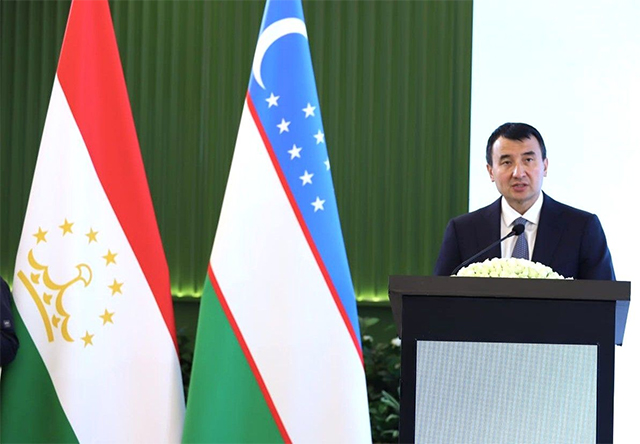 Узбекистан и Таджикистан укрепляют межрегиональное сотрудничество