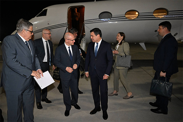 Sergey Kiriyenko Arrives in Uzbekistan for Visit