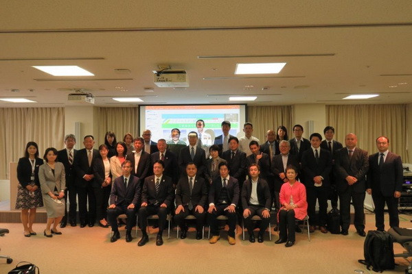 Osaka hosts an investment business forum and a briefing on the decision of the International Coalition Cotton Campaign to lift the global boycott of Uzbek cotton