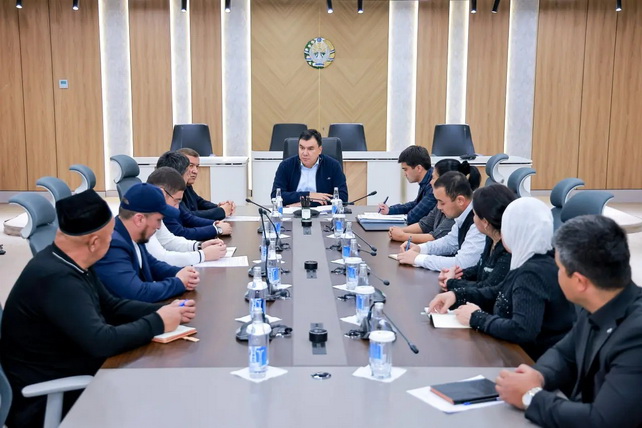 Узбекистан вводит онлайн-оплату за вывоз отходов и развивает циркулярную экономику