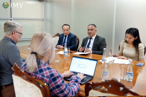 Deputy Minister of Economy and Finance holds meeting with World Bank delegation