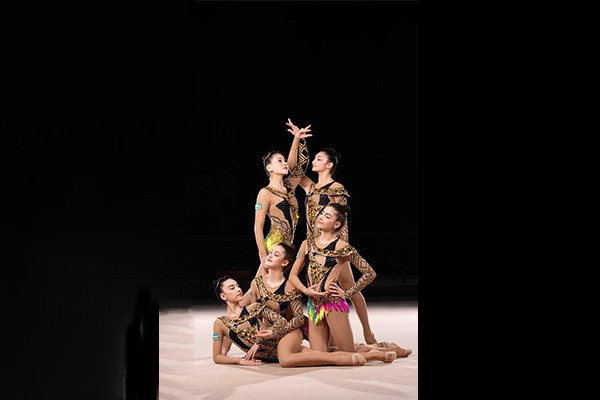Uzbek rhythmic gymnasts secure spot in the final