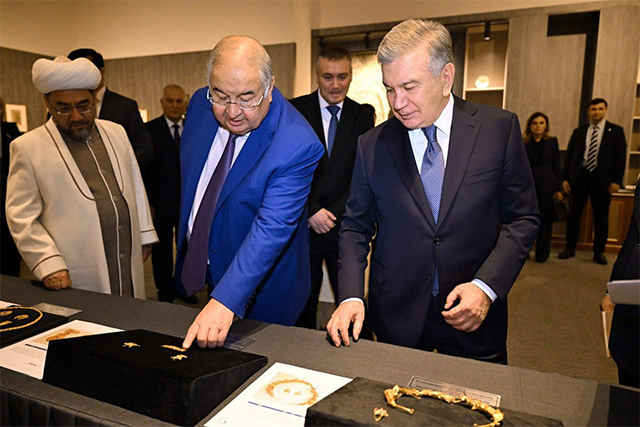 Президент ознакомился с Центром исламской цивилизации в Ташкенте