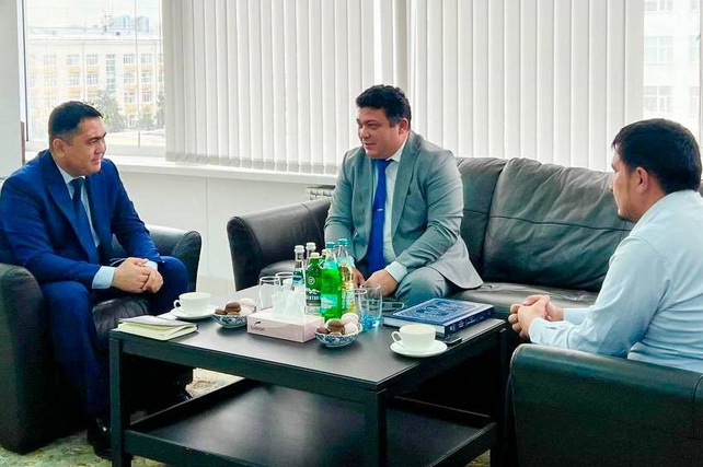 O‘zbekiston va Sverdlovsk viloyati turizm, to‘qimachilik va ta’lim sohalarida qo‘shma loyihalarni muhokama qildi