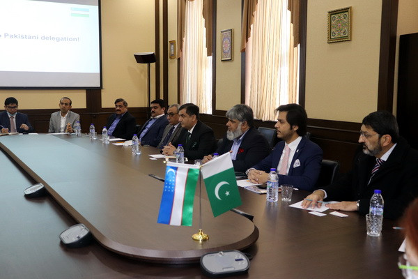 Uzbek, Pakistani business circles discuss development of trade-economic cooperation