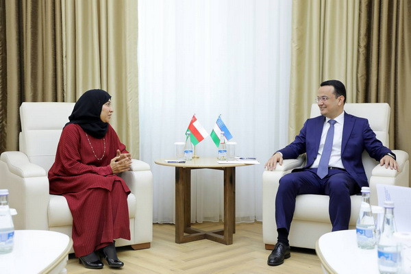 Laziz Kudratov meets with the Ambassador of the Sultanate of Oman to Uzbekistan