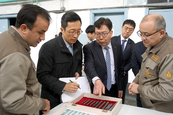 A memorandum of cooperation was signed between AGMK and KIAT