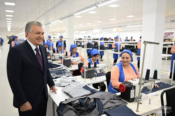 President of Uzbekistan visits Indenim Textile cluster