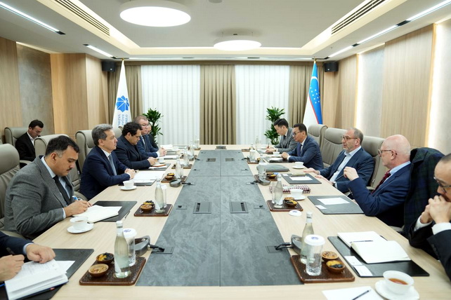 Uzbekistan and Cerberus Frontier Discuss Digitalization and Investments