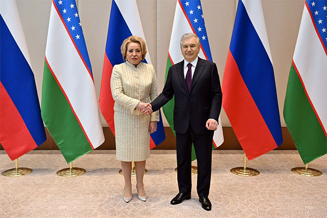 Ўзбекистон Президенти Россия билан парламент соҳасидаги самарали ҳамкорликни мамнуният билан қайд этди