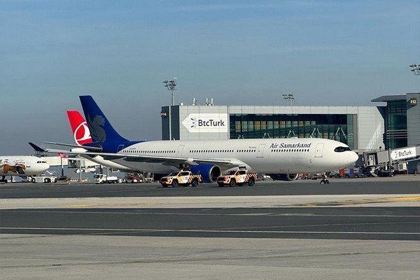 Air Samarkand successfully completed its first passenger flight