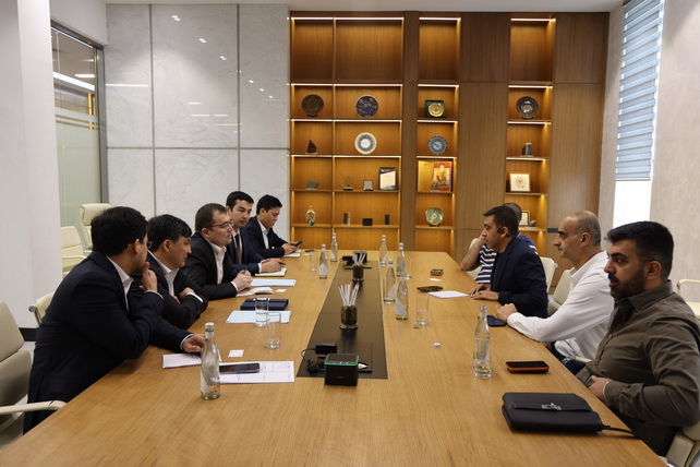 Uzbekistan Discusses Mining Cooperation with Germ Gold