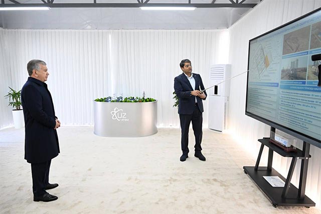 Президент ознакомился с крупными инфраструктурными проектами в Джизаке