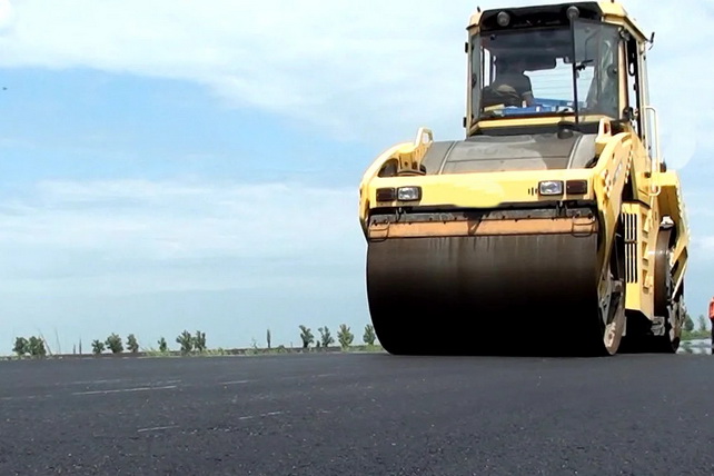 В Узбекистане завершена реконструкция участка международной дороги А380 в Каракалпакстане