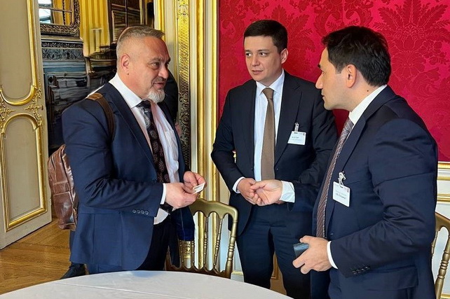Uzeltekhsanoat and Alstom discuss prospects for cooperation