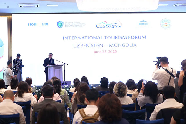 Узбекистан представил туристический потенциал на форуме в Монголии