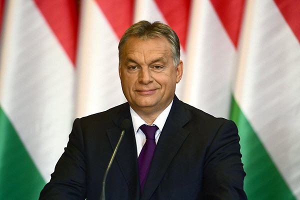 Премьер-министр Венгрии прибыл в Ташкент