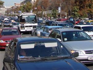 В Узбекистане против 82 нелегальных таксистов возбуждены уголовные дела