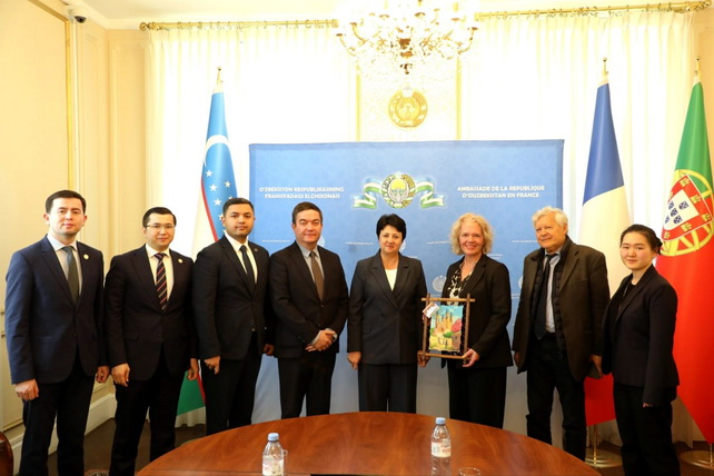 Uzbekistan, France Expand Cooperation in Education
