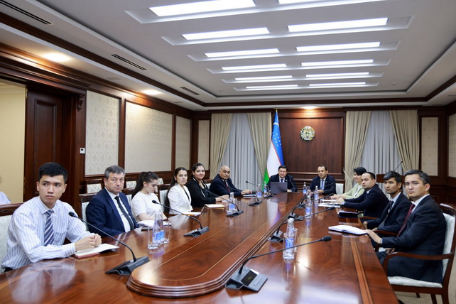 Oliy Majlisning Turkmaniston Mejlisi bilan hamkorlik bo‘yicha parlamentlararo guruhi aʼzolari bilan onlayn uchrashuv bo‘lib o‘tdi