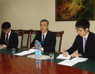 В Государственном комитете связи прошла встреча с новым послом Японии