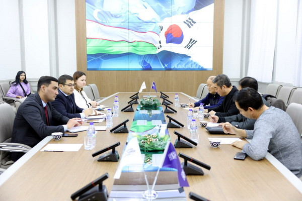A meeting was held at the Chamber of Commerce and Industry with representatives of the Korean-Uzbek Business Association