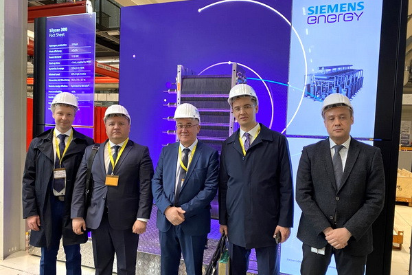 Representatives of Thermal Power Plants visit the plant for the production of turbines with high power of Siemens Energy