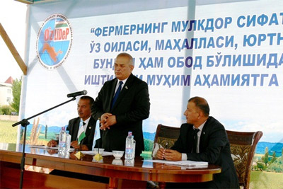Депутаты УзЛиДеП проводят встречи с избирателями