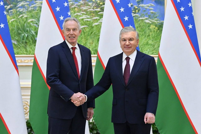 Uzbek President meets with head of the Institute for Global Change