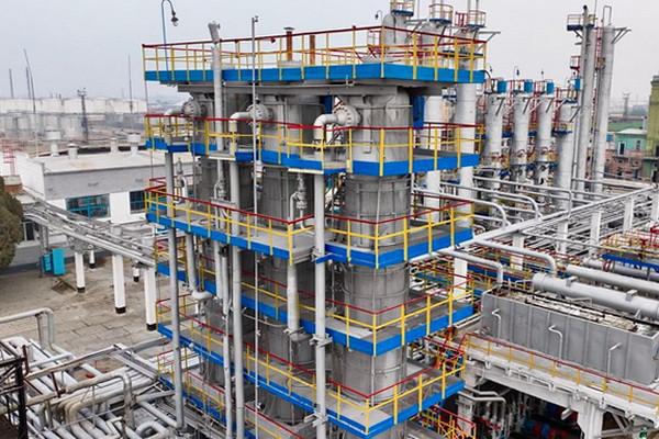 A program to improve the quality of base oils was launched at the Ferghana Refinery Plant