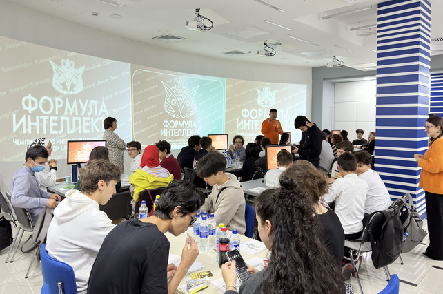 Команда из Ташкента вошла в топ-10 международного чемпионата «Формула интеллекта»