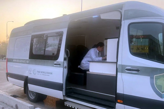 Mobile Laboratories Operate Around the Clock in Tashkent to Monitor Air Quality