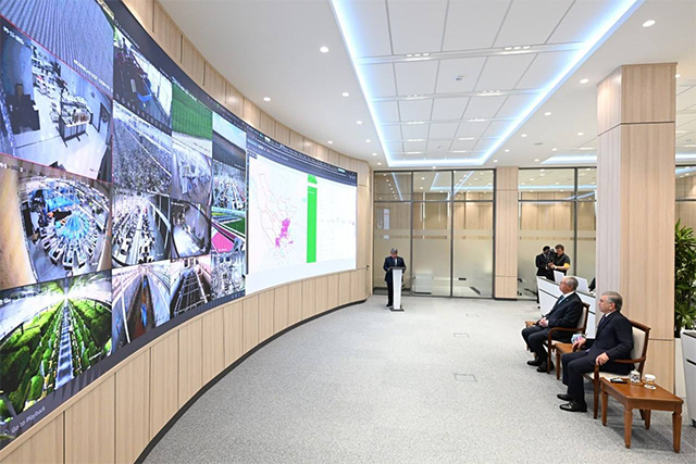 Mirziyoyev and Tokayev visit Bukhara operations center