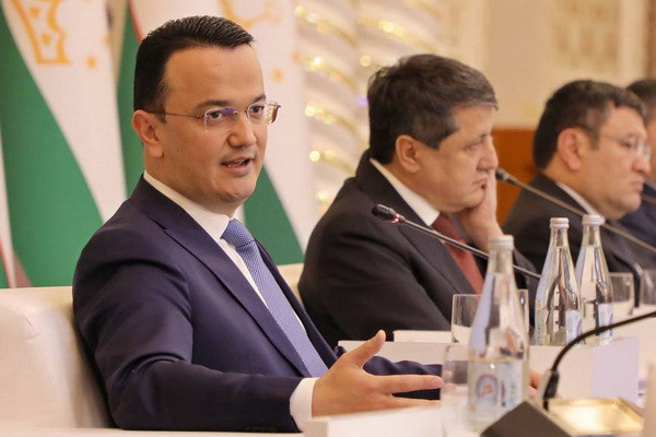 Laziz Kudratov takes part in the Uzbek-Tajik investment business forum