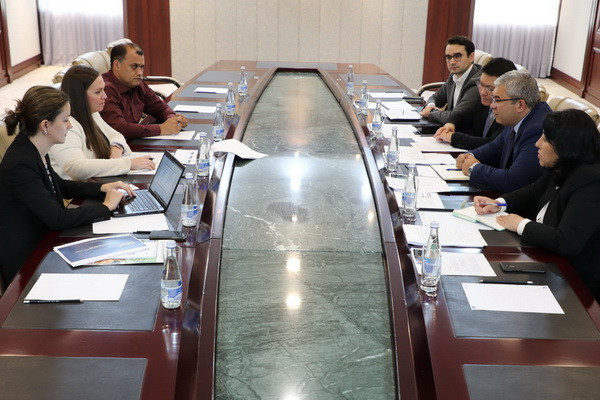 What is new in projects offered by USAID to Uzbekistan?