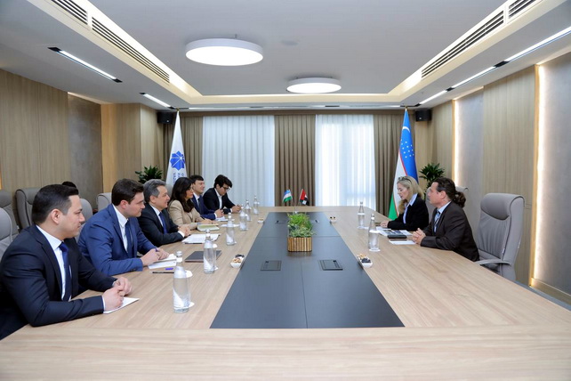 Обсуждены вопросы сотрудничества с Университетом искусственного интеллекта имени Мухаммада бен Заида