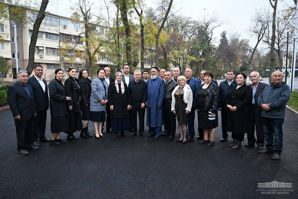 President inspects the improvement and preparation for winter in mahallas