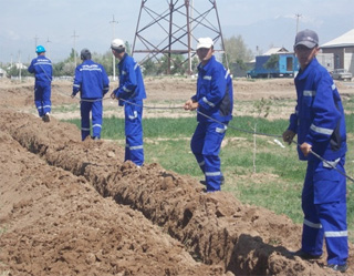 Uzbekistan to link Baisun and Denau with optic fiber line